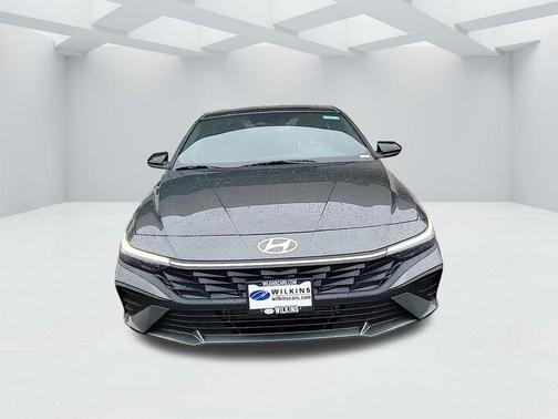 2025 Hyundai ELANTRA HEV SEL Sport