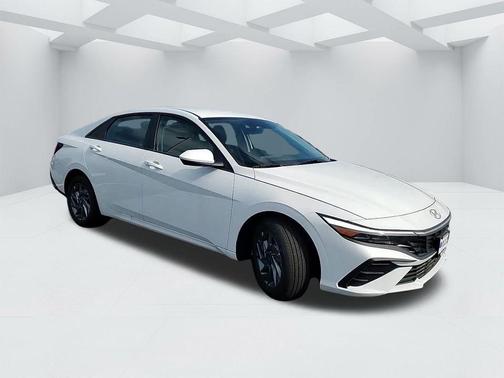 2025 Hyundai ELANTRA HEV Blue