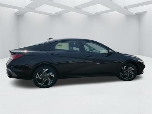 2025 Hyundai ELANTRA HEV SEL Sport