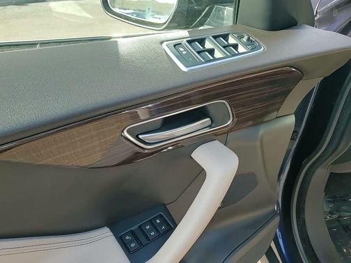 2017 Jaguar F-PACE 35t Prestige