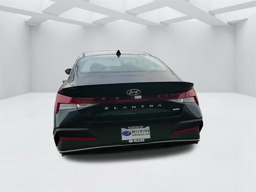 2025 Hyundai ELANTRA HEV SEL Sport