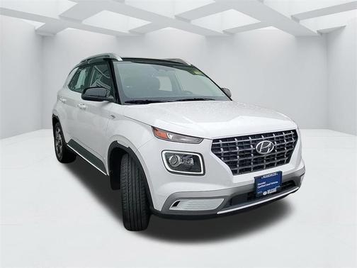 2024 Hyundai VENUE Limited