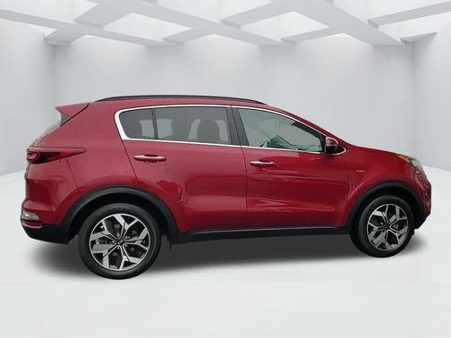 2022 Kia Sportage EX