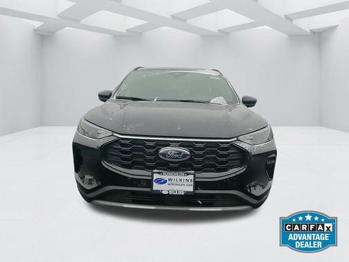 Black Metallic 2025 Ford Escape ST-Line