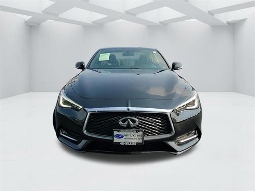 2017 INFINITI Q60 2.0T