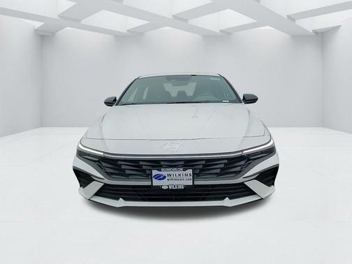 2025 Hyundai ELANTRA HEV SEL Sport