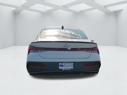 2025 Hyundai ELANTRA HEV SEL Sport