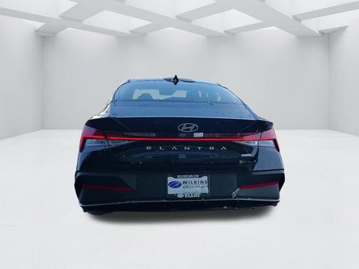 2025 Hyundai ELANTRA HEV Blue