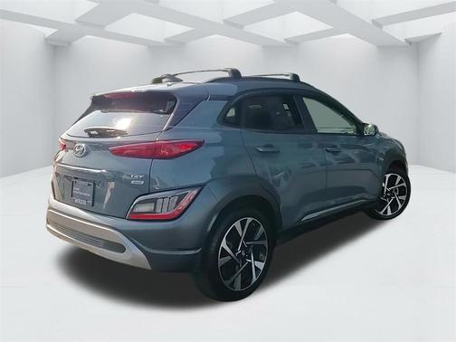 2022 Hyundai KONA Limited