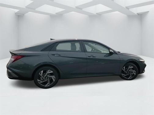 2025 Hyundai ELANTRA HEV SEL Sport