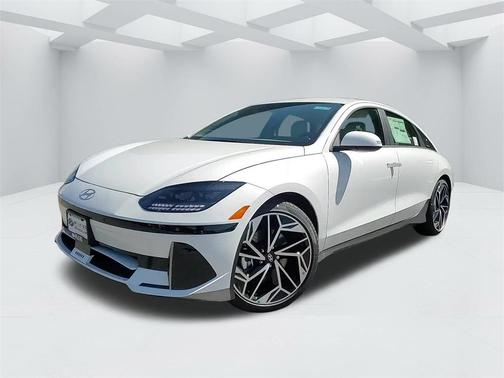 2025 Hyundai IONIQ 6 SEL