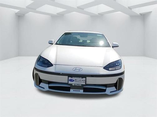 2025 Hyundai IONIQ 6 SEL