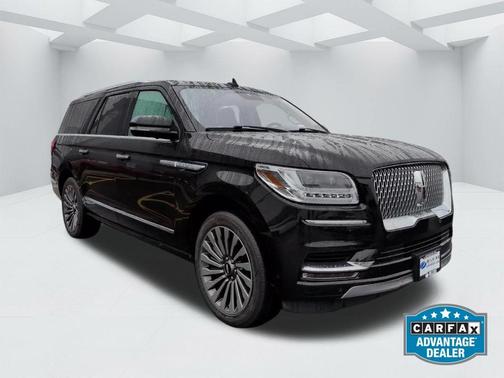 Black Metallic 2019 Lincoln Navigator L Reserve