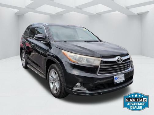 Midnight Black Metallic 2016 Toyota Highlander Limited