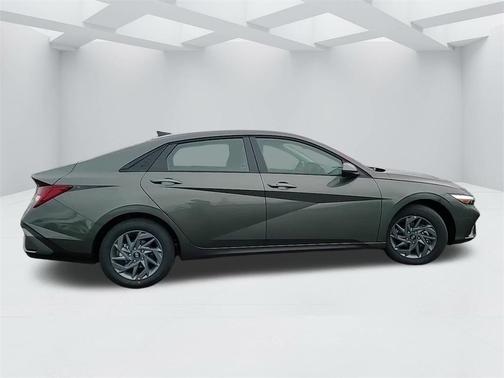 2025 Hyundai ELANTRA HEV Blue