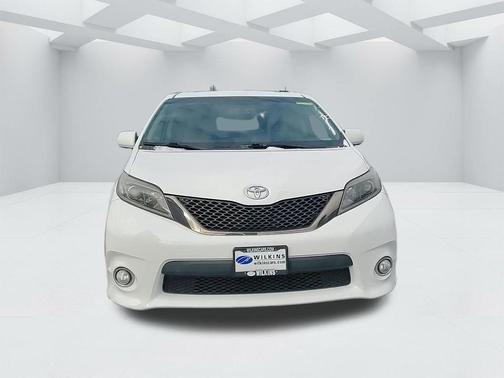 2017 Toyota Sienna L