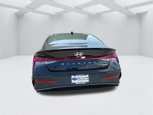 2025 Hyundai ELANTRA HEV SEL Sport