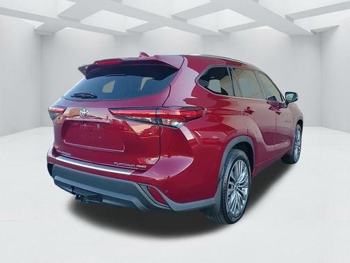 2020 Toyota Highlander Platinum