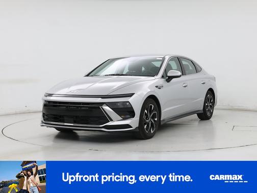 Silver 2025 Hyundai SONATA SE