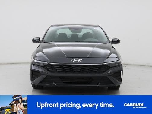 Gray 2025 Hyundai ELANTRA SEL Sport