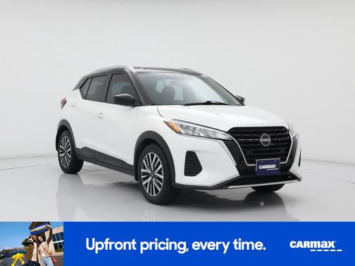 2022 Nissan Kicks SV
