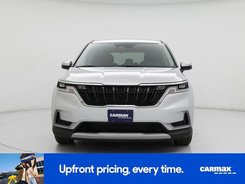 2023 Kia Carnival LX