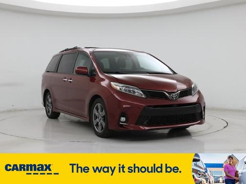 2018 Toyota Sienna SE