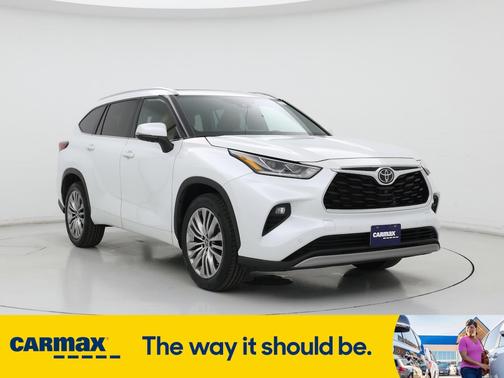 2022 Toyota Highlander Platinum