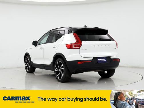 2021 Volvo XC40 T5 R-Design