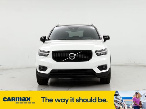 2021 Volvo XC40 T5 R-Design