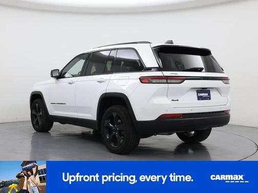 2022 Jeep Grand Cherokee Altitude