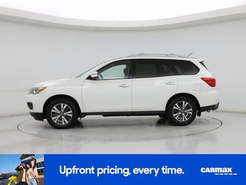 2018 Nissan Pathfinder SV