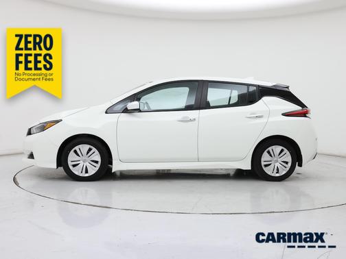 White 2024 Nissan Leaf S