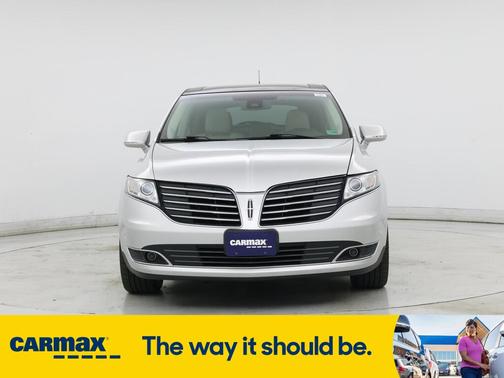 2019 Lincoln MKT Reserve