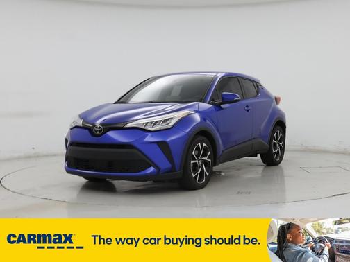 2022 Toyota C-HR XLE