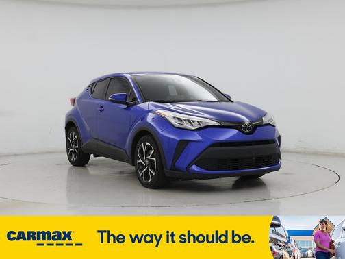 2022 Toyota C-HR XLE
