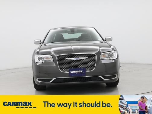 2021 Chrysler 300 Touring