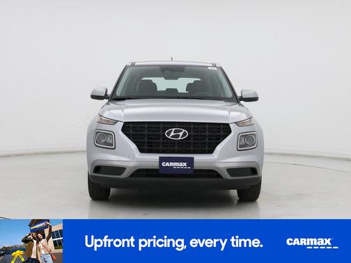 2023 Hyundai VENUE SE