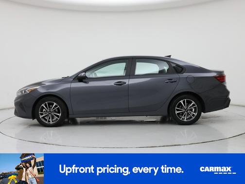 Gray 2024 Kia Forte LXS