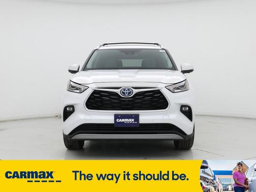 2023 Toyota Highlander Hybrid Platinum