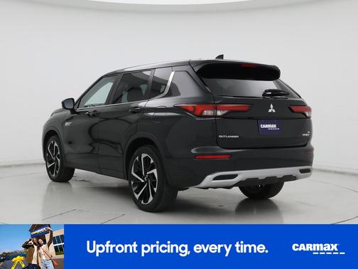 2023 Mitsubishi Outlander PHEV SE