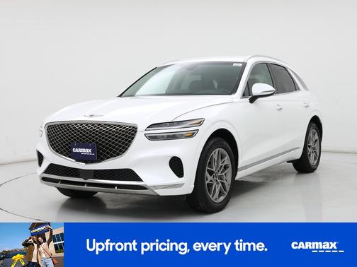 White 2025 Genesis GV70