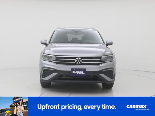 Silver 2022 Volkswagen Tiguan SE