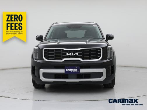Black 2025 Kia Telluride S