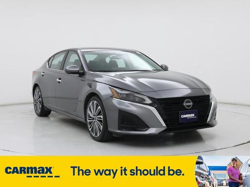 2023 Nissan Altima SL