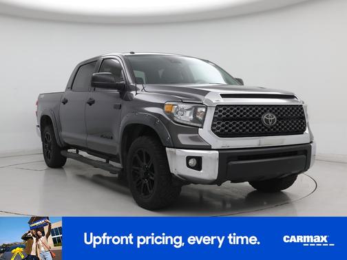 Gray 2018 Toyota Tundra SR5