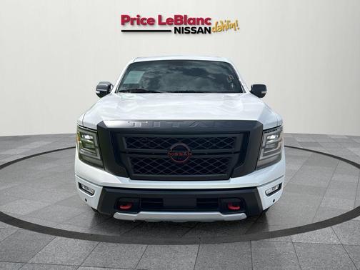 2024 Nissan Titan PRO-4X