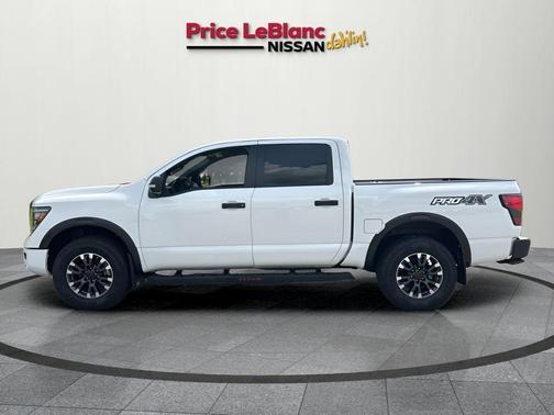 2024 Nissan Titan PRO-4X