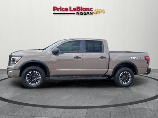 2024 Nissan Titan PRO-4X