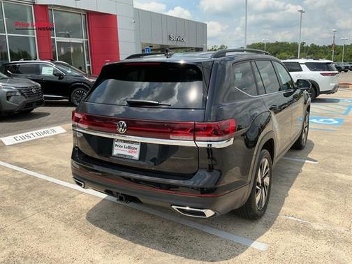 Deep Black Pearl Effect 2025 Volkswagen Atlas 2.0T SE w/Technology